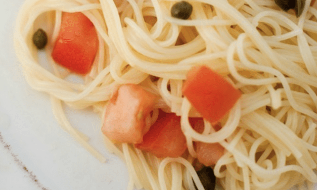 Pasta with Tomatoes and Lemon