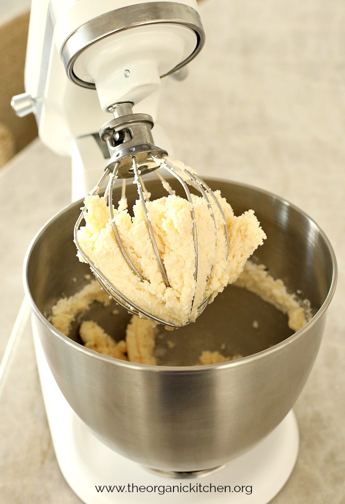 How to Make Raw or Pasteurized Butter!  The Organic Kitchen Blog and  Tutorials